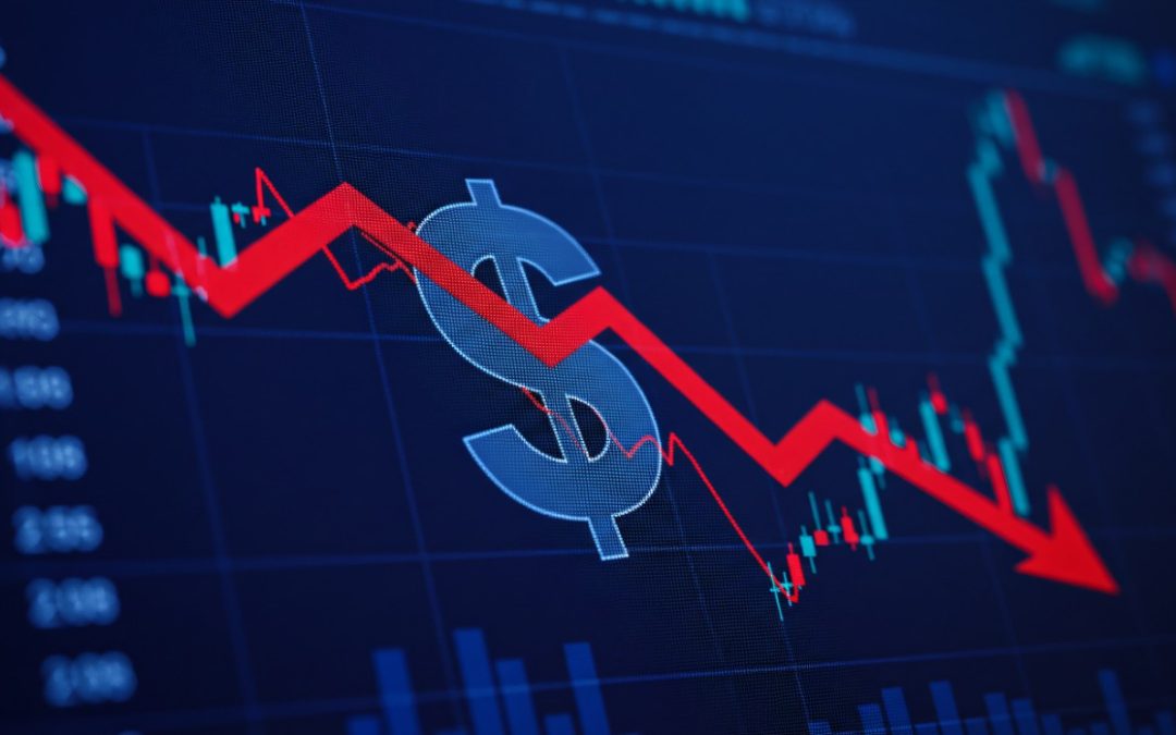 How a Weakening Dollar Affects Long-Term Investors